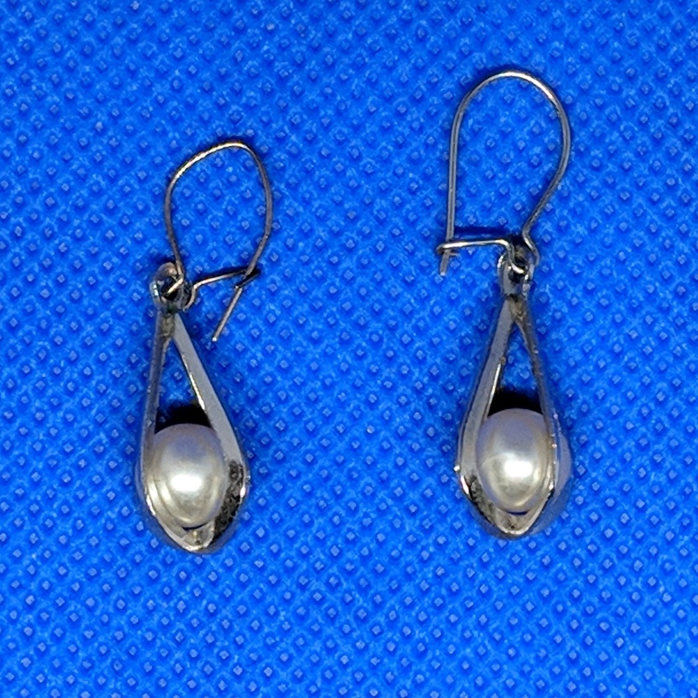 Pearl in a Silver tone Cage Drop Earrings